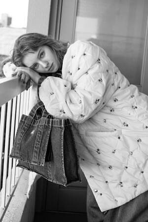 ロドリリオン(RHODOLIRION) 2025-26年秋冬ウィメンズコレクション  - 写真5