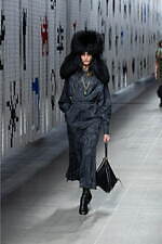 エトロ 2025-26年秋冬コレクション - 生命の起源｜写真39