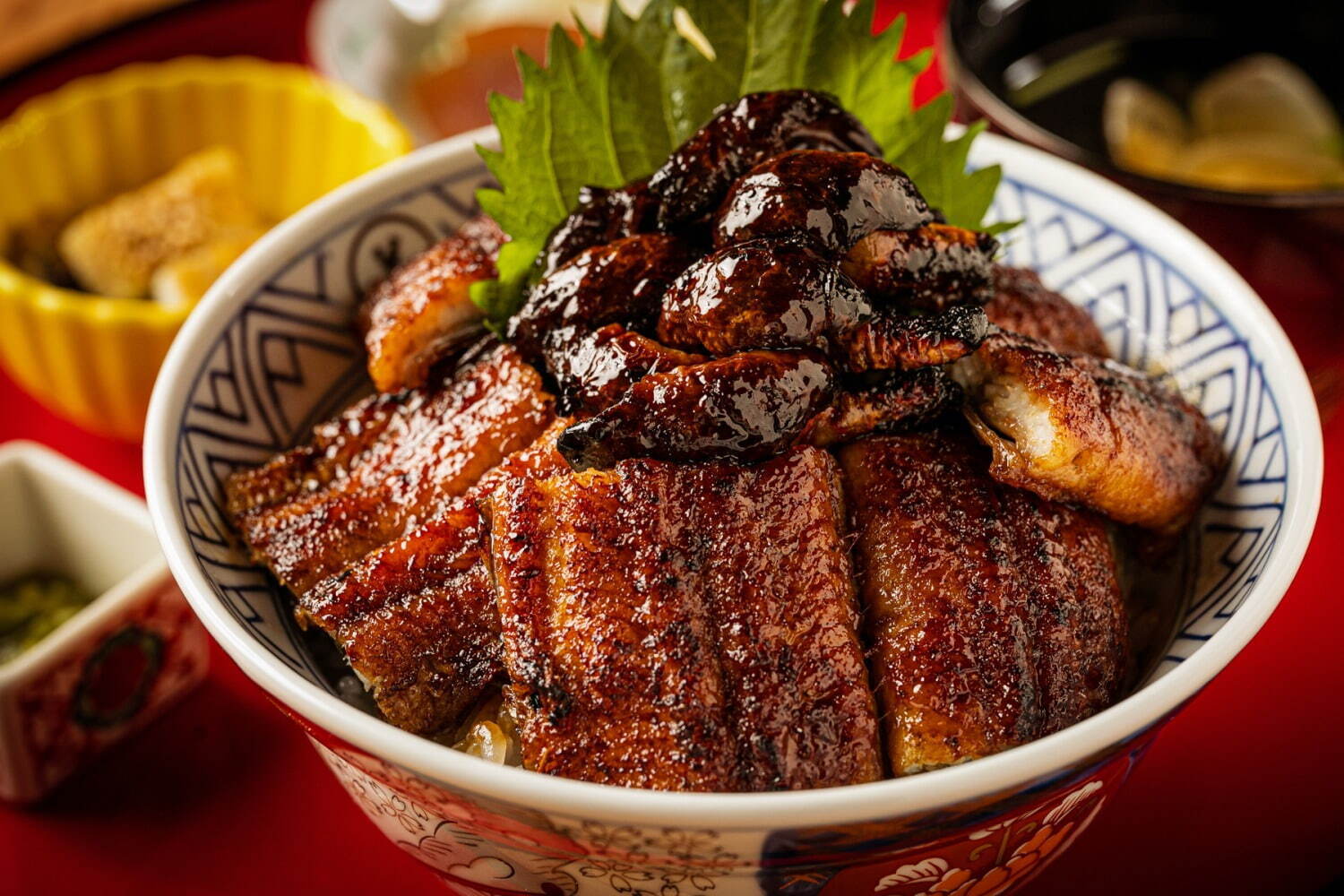 「炭焼 うな富士」名古屋発の鰻屋がグラングリーン大阪南館に、“ふわとろ特大うなぎ”のひつまぶしなど｜写真4