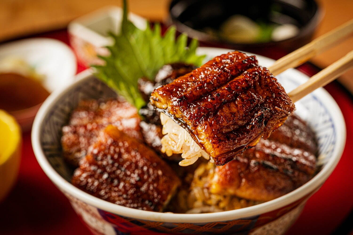「炭焼 うな富士」名古屋発の鰻屋がグラングリーン大阪南館に、“ふわとろ特大うなぎ”のひつまぶしなど｜写真3