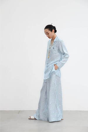 マディソンブルー(MADISONBLUE) 2025年春夏ウィメンズ&メンズコレクション  - 写真2