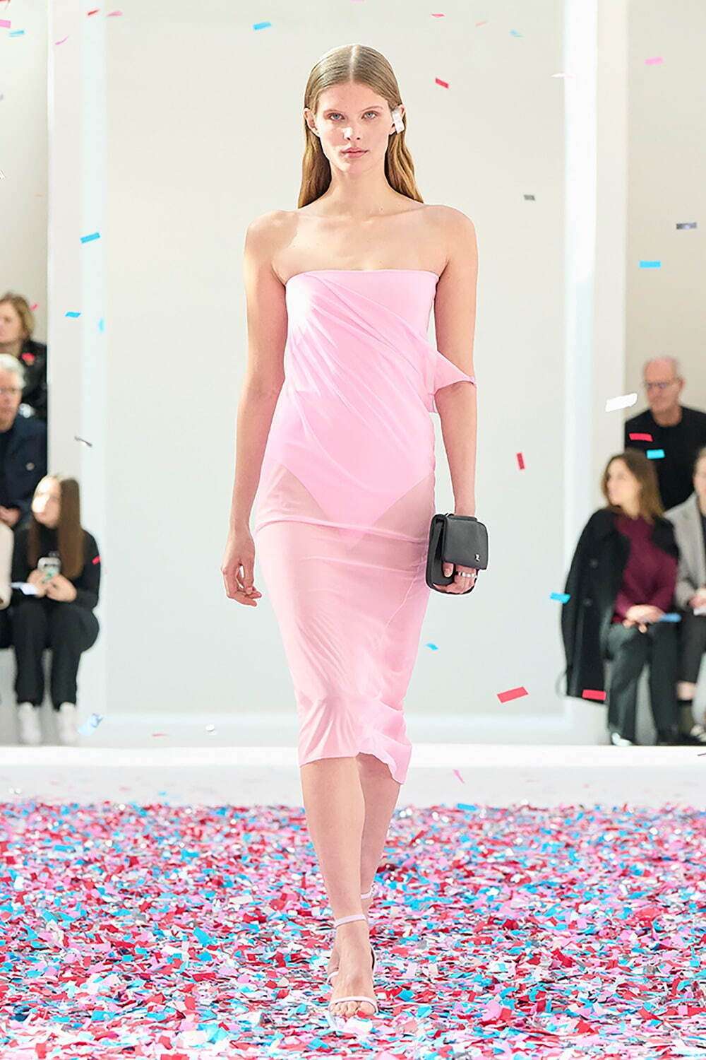 クレージュ(Courrèges) 2025-26年秋冬ウィメンズコレクション  - 写真29