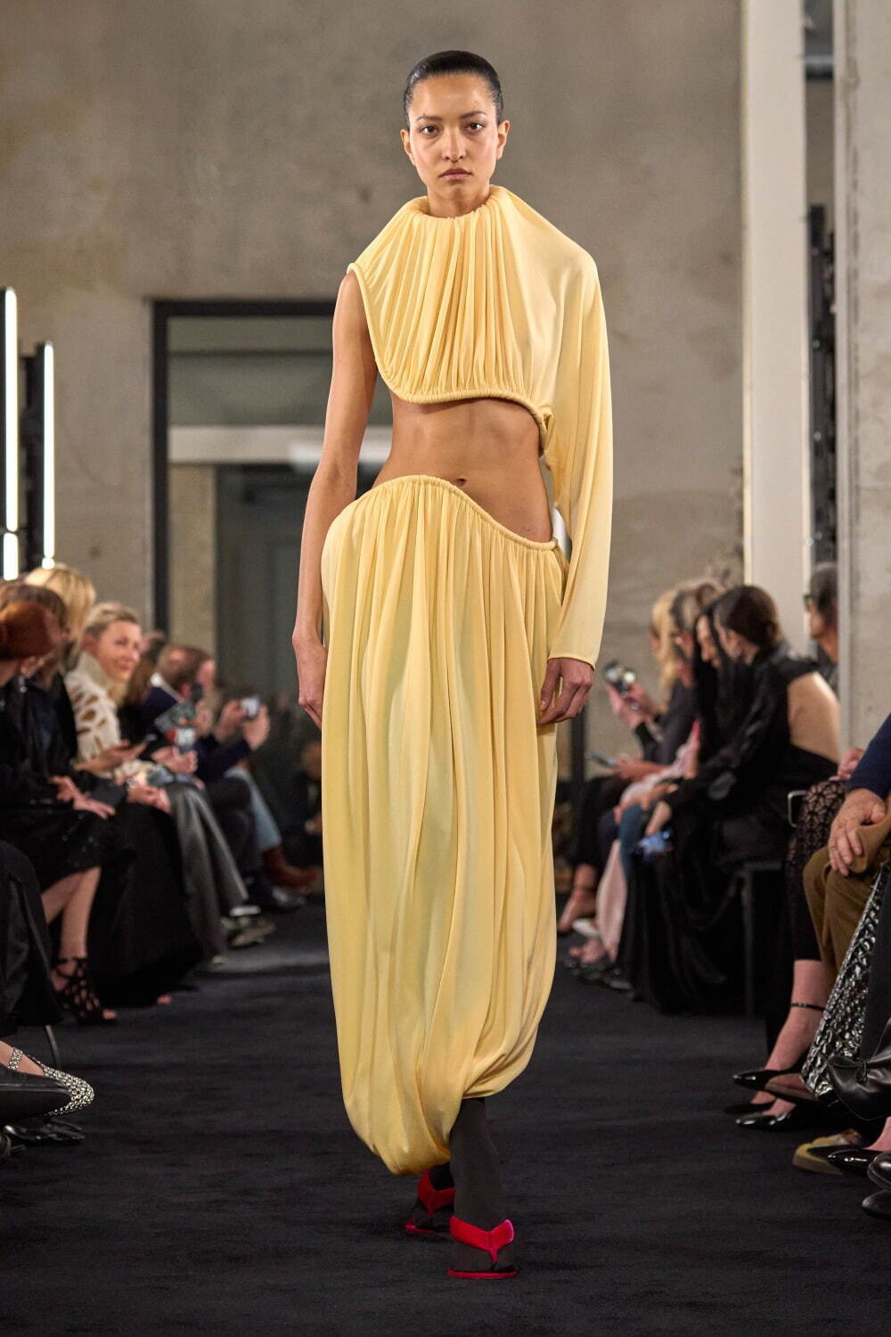 アライア(ALAÏA) 2025年秋ウィメンズコレクション  - 写真32