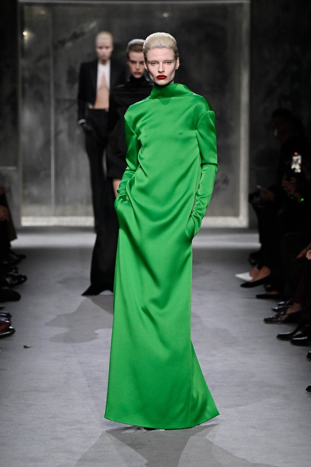 トム フォード(TOM FORD) 2025-26年秋冬ウィメンズ&メンズコレクション  - 写真43