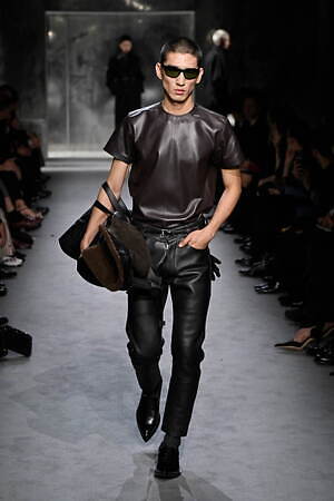 トム フォード(TOM FORD) 2025-26年秋冬ウィメンズ&メンズコレクション  - 写真19