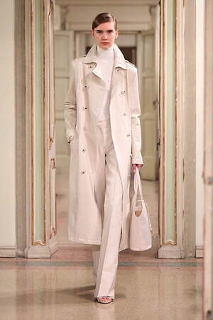 エリザベッタ フランキ(ELISABETTA FRANCHI) 2025-26年秋冬ウィメンズコレクション  - 写真20