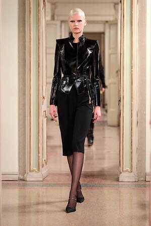 エリザベッタ フランキ(ELISABETTA FRANCHI) 2025-26年秋冬ウィメンズコレクション  - 写真24