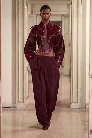 エリザベッタ フランキ(ELISABETTA FRANCHI) 2025-26年秋冬ウィメンズコレクション  - 写真34