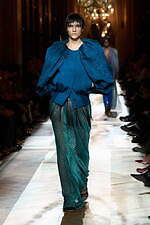 ドリス ヴァン ノッテン 2025年秋冬ウィメンズコレクション - 濃密に流転するテクスチャー｜写真44