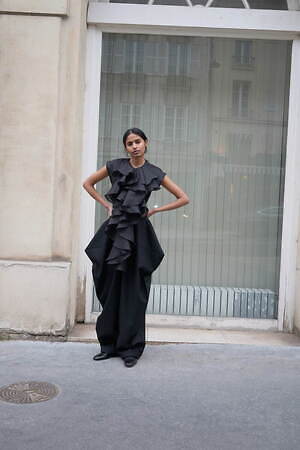 ヴィクター＆ロルフ(VIKTOR & ROLF) 2025-26年秋冬ウィメンズコレクション  - 写真14