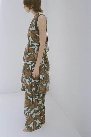 イン(IHNN) 2024-25年秋冬ウィメンズコレクション  - 写真20