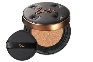 アンドビー25年夏ベースメイク、生マット肌仕上げの美容液クッションファンデ＆サラサラUVパウダー