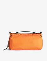 メゾン キツネ×トポロジー第2弾の“春色ストライプ”バッグやミニポーチ、編み込みロープストラップも｜写真3