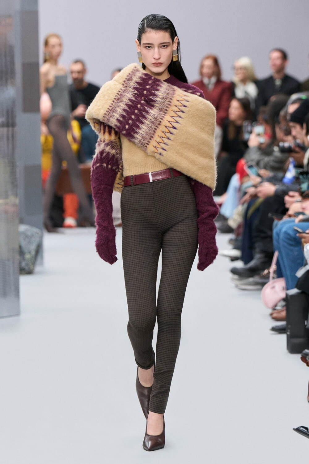 アクネ ストゥディオズ(Acne Studios) 2025-26年秋冬ウィメンズコレクション  - 写真39
