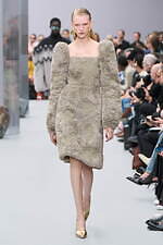 アクネ ストゥディオズ 25-26年秋冬ウィメンズコレクション - 自然と都市、コントラストの探求｜写真12