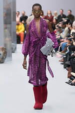 アクネ ストゥディオズ 25-26年秋冬ウィメンズコレクション - 自然と都市、コントラストの探求｜写真14