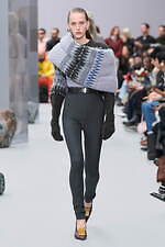 アクネ ストゥディオズ 25-26年秋冬ウィメンズコレクション - 自然と都市、コントラストの探求｜写真41