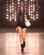 イザベル マラン 2025-26年秋冬コレクション -  80年代ニューウェーブ要素を随所に絡めて｜写真53