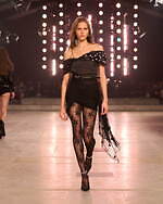 イザベル マラン 2025-26年秋冬コレクション -  80年代ニューウェーブ要素を随所に絡めて｜写真57