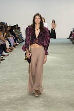 クロエ 2025年冬コレクション - 強さと柔らかさ｜写真45