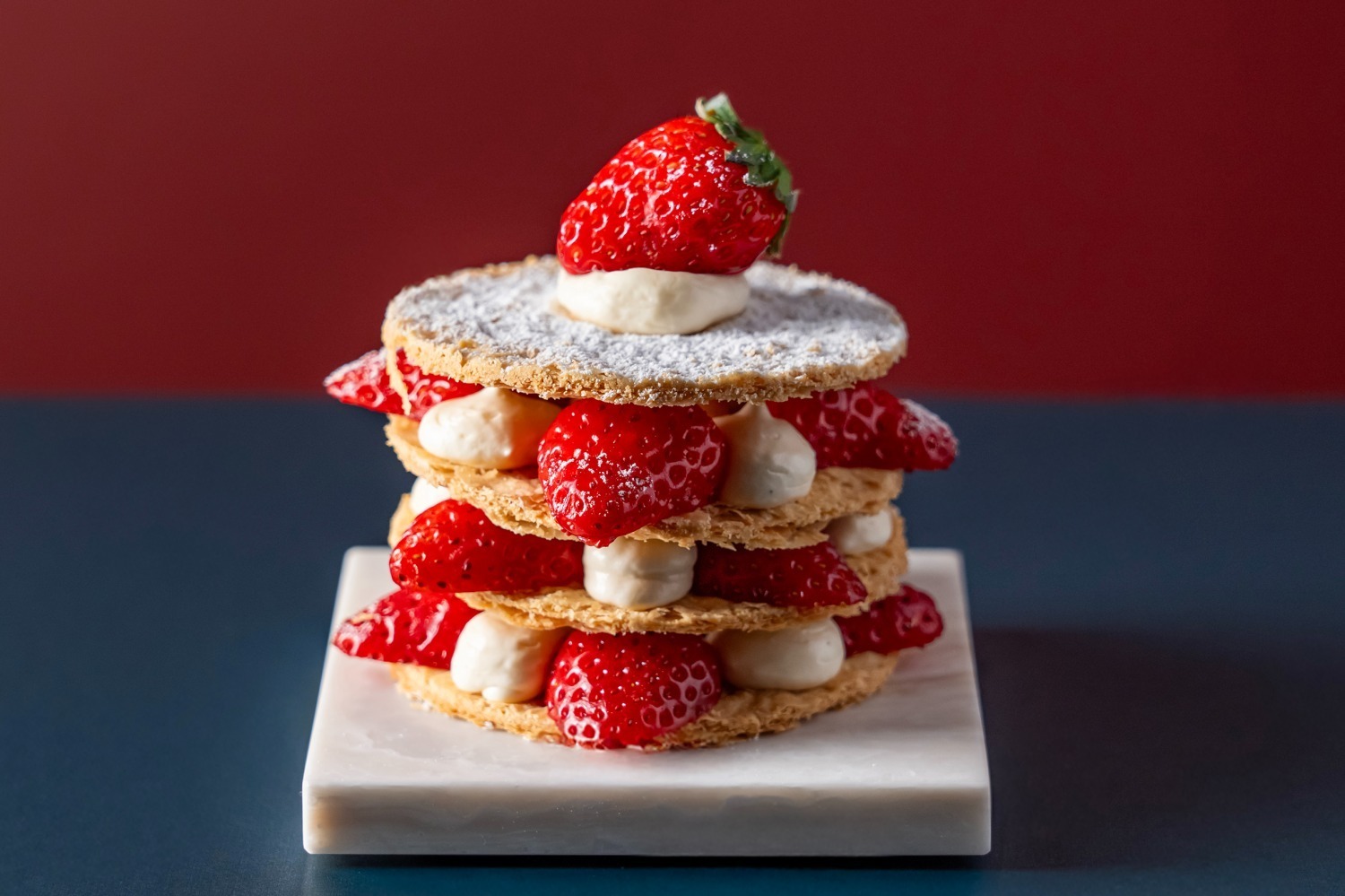 チーズケーキ｜完熟いちごのミルフィーユ＆“ホロホロ”牛タンオムライス、新宿高島屋イベント「カフェ むにぺこ」に集結