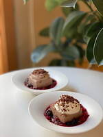 完熟いちごのミルフィーユ＆“ホロホロ”牛タンオムライス、新宿高島屋イベント「カフェ むにぺこ」に集結｜写真11