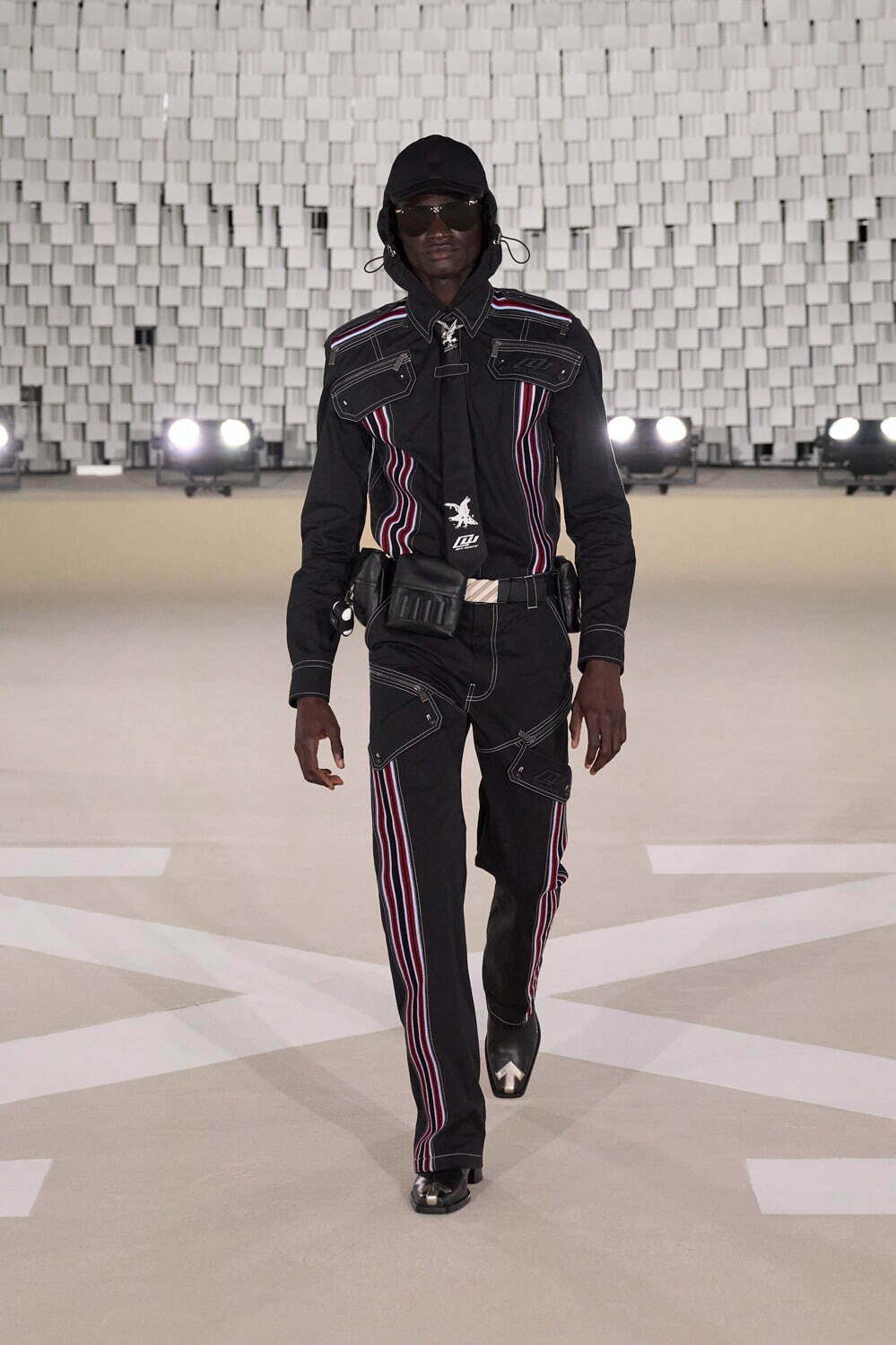 オフ-ホワイト  2025-26年秋冬<span>コレクション</span> - 写真6