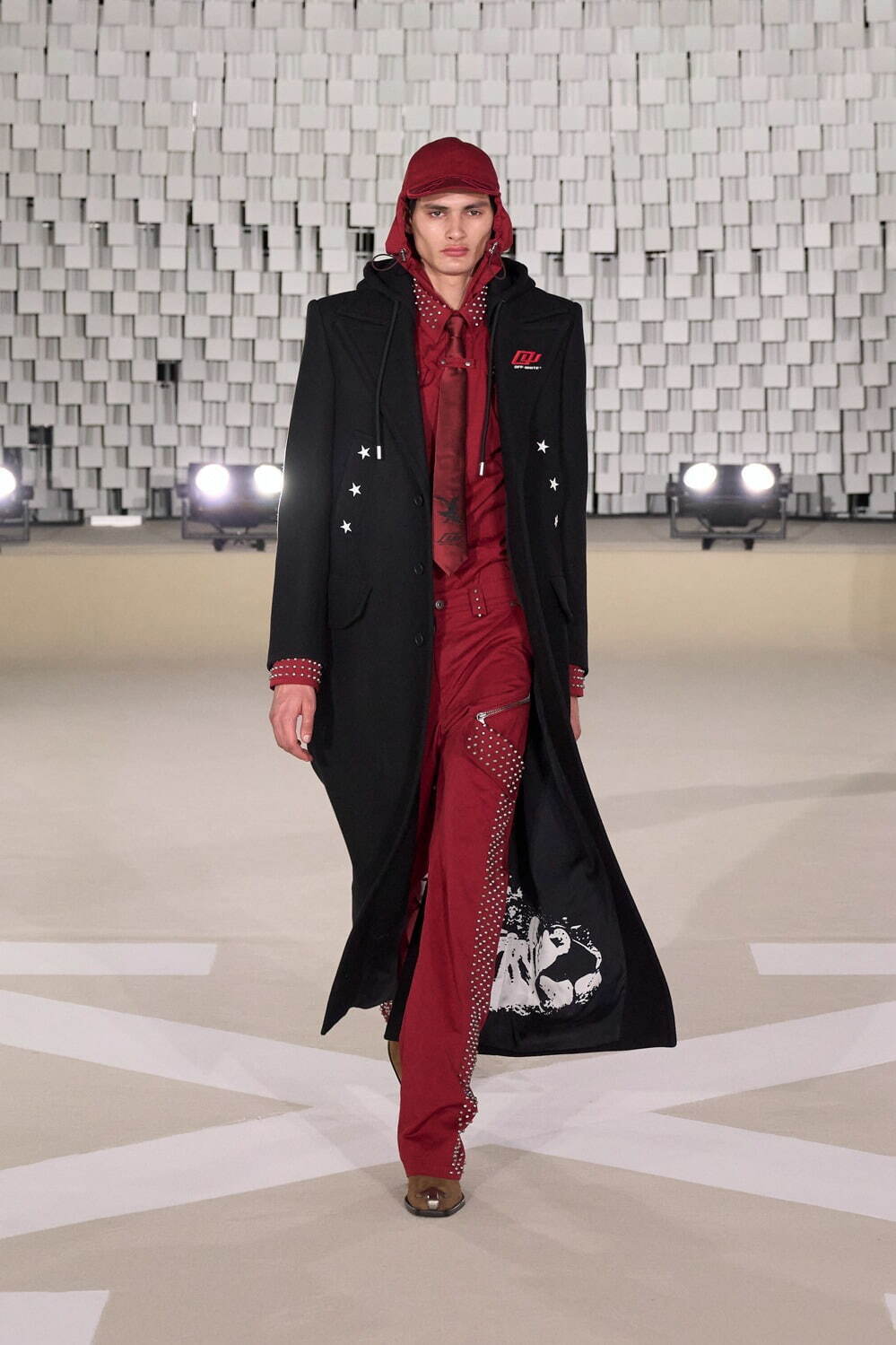 オフ-ホワイト  2025-26年秋冬<span>コレクション</span> - 写真15