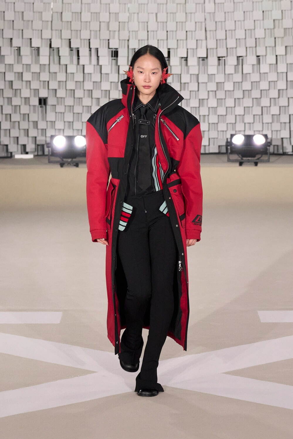オフ-ホワイト  2025-26年秋冬<span>コレクション</span> - 写真21