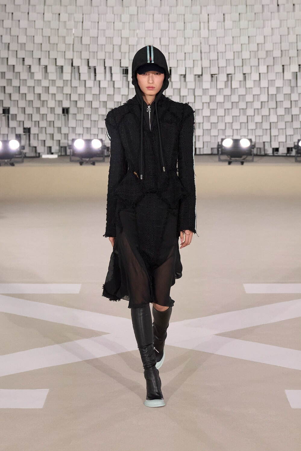 オフ-ホワイト (OFF-WHITE) 2025-26年秋冬ウィメンズ&メンズコレクション  - 写真31