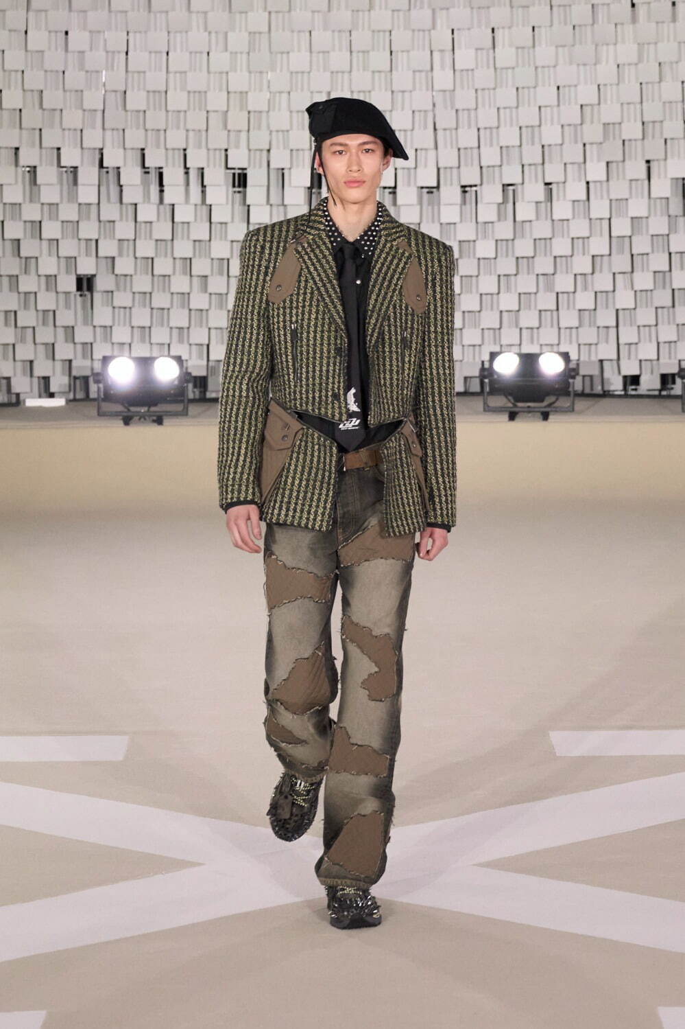 オフ-ホワイト (OFF-WHITE) 2025-26年秋冬ウィメンズ&メンズコレクション  - 写真43