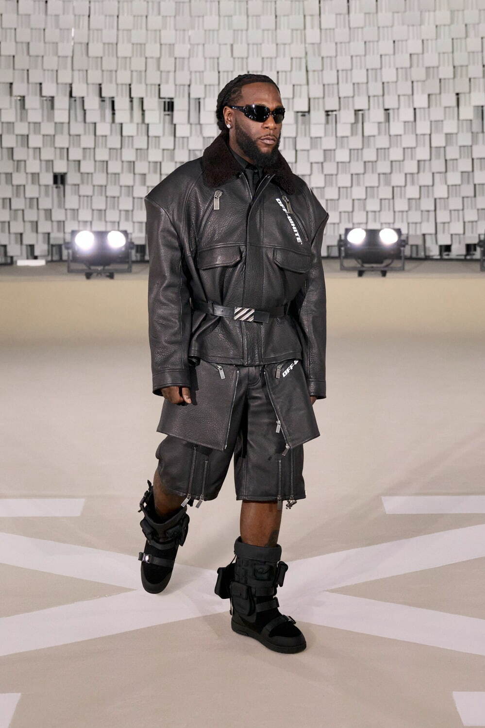 オフ-ホワイト (OFF-WHITE) 2025-26年秋冬ウィメンズ&メンズコレクション  - 写真50