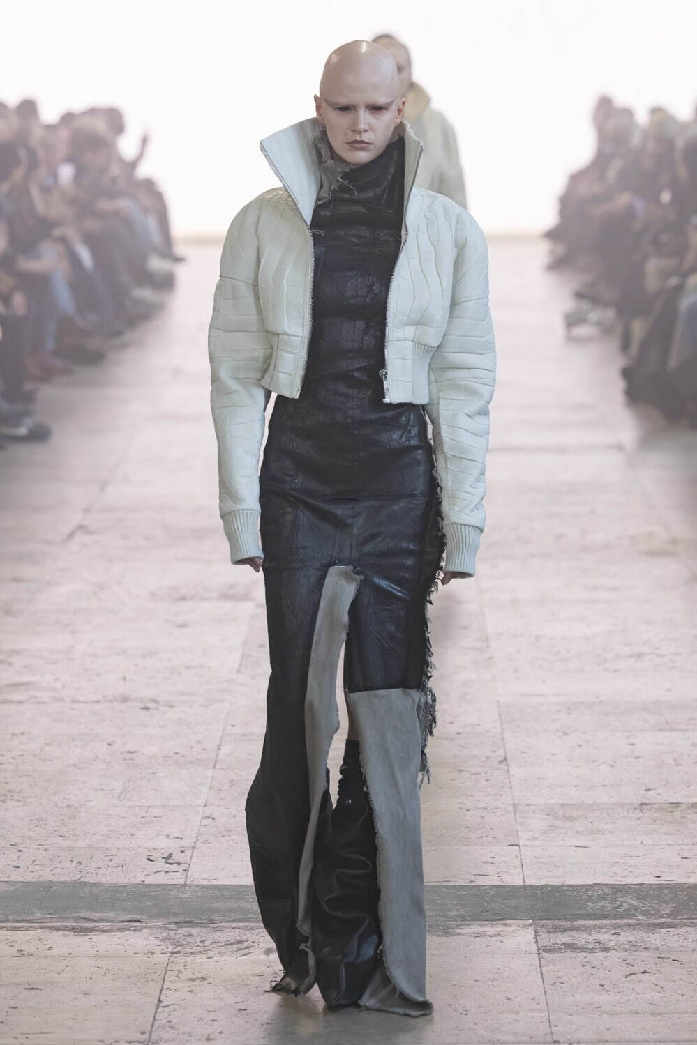 リック・オウエンス(Rick Owens) 2025-26年秋冬ウィメンズコレクション  - 写真21