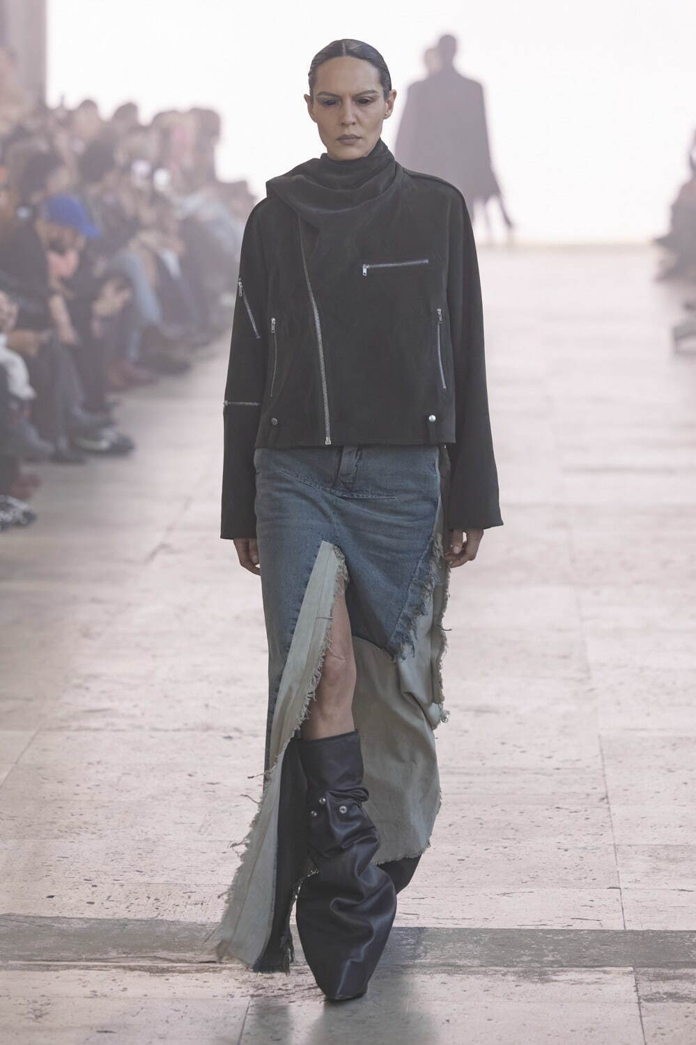 リック・オウエンス(Rick Owens) 2025-26年秋冬ウィメンズコレクション  - 写真29