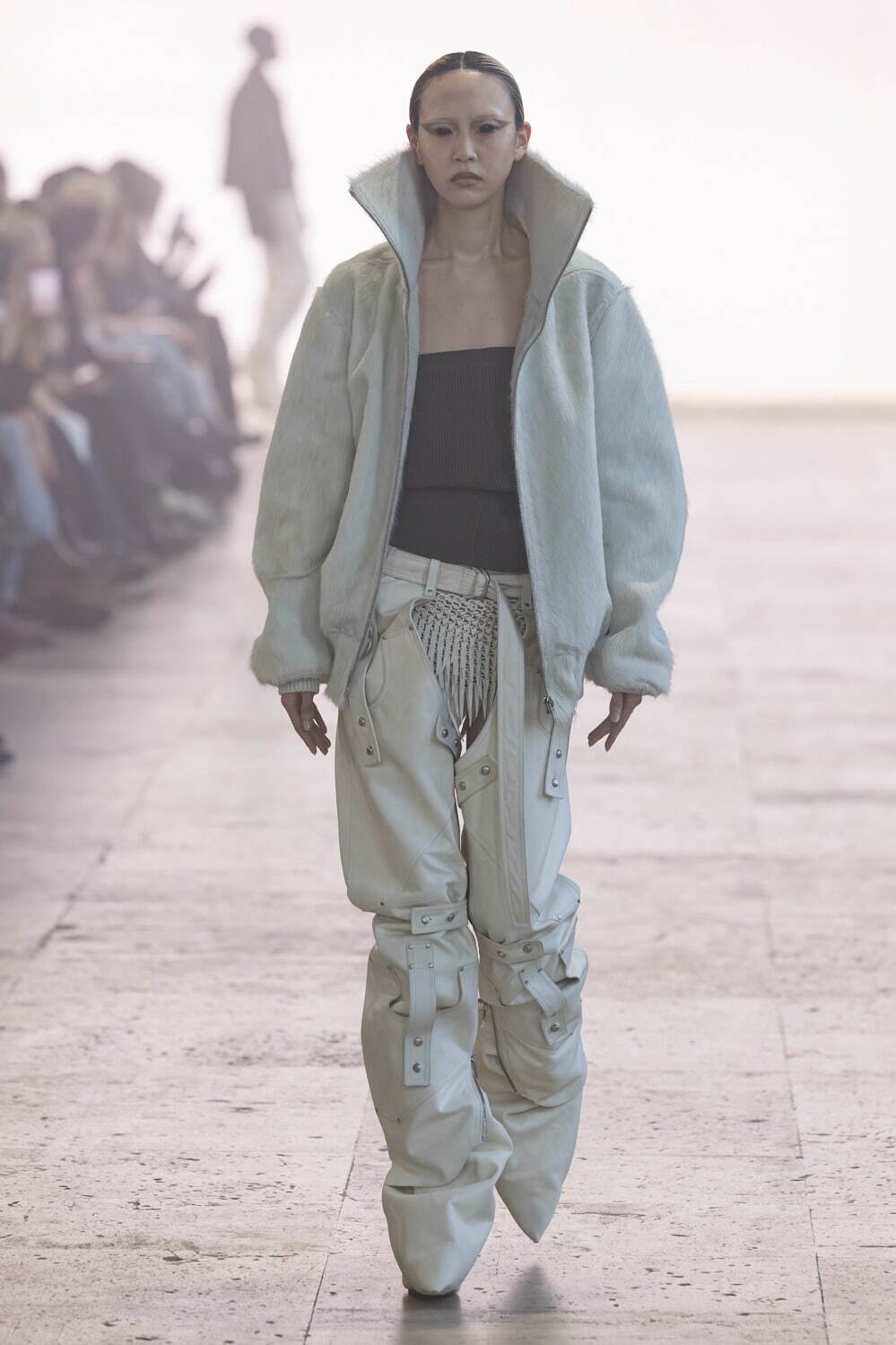 リック・オウエンス(Rick Owens) 2025-26年秋冬ウィメンズコレクション  - 写真37