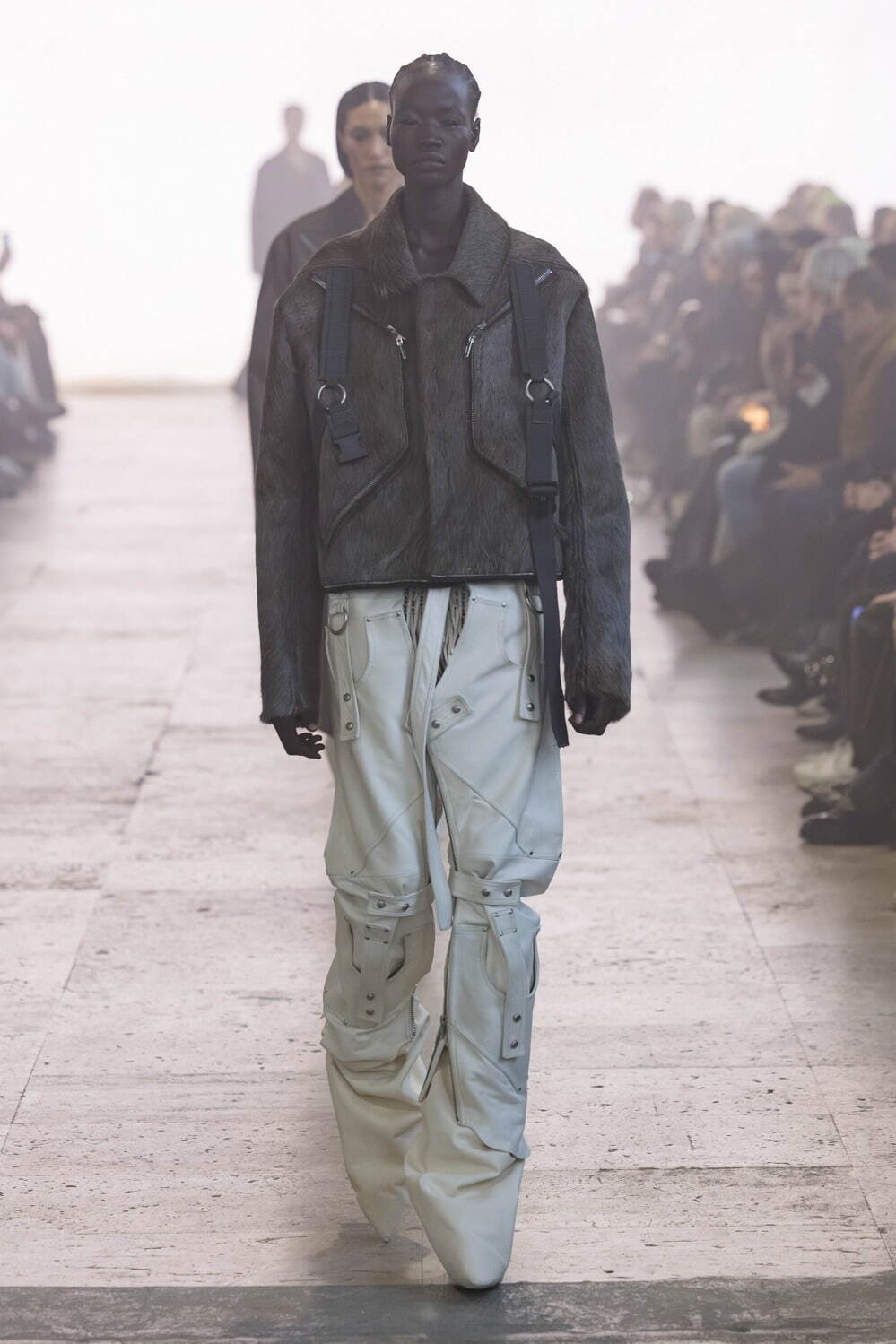リック・オウエンス(Rick Owens) 2025-26年秋冬ウィメンズコレクション  - 写真38