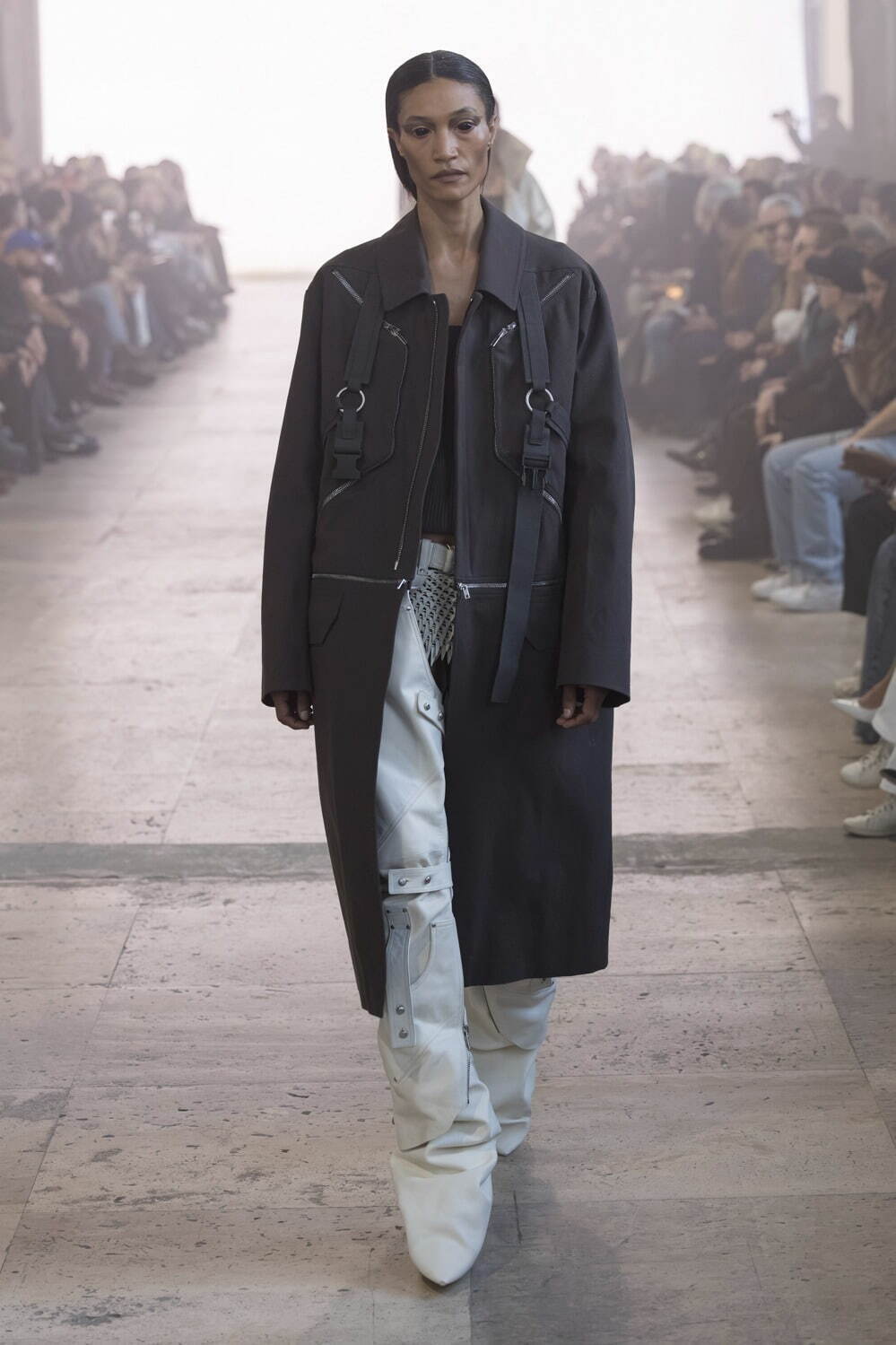 リック・オウエンス(Rick Owens) 2025-26年秋冬ウィメンズコレクション  - 写真39