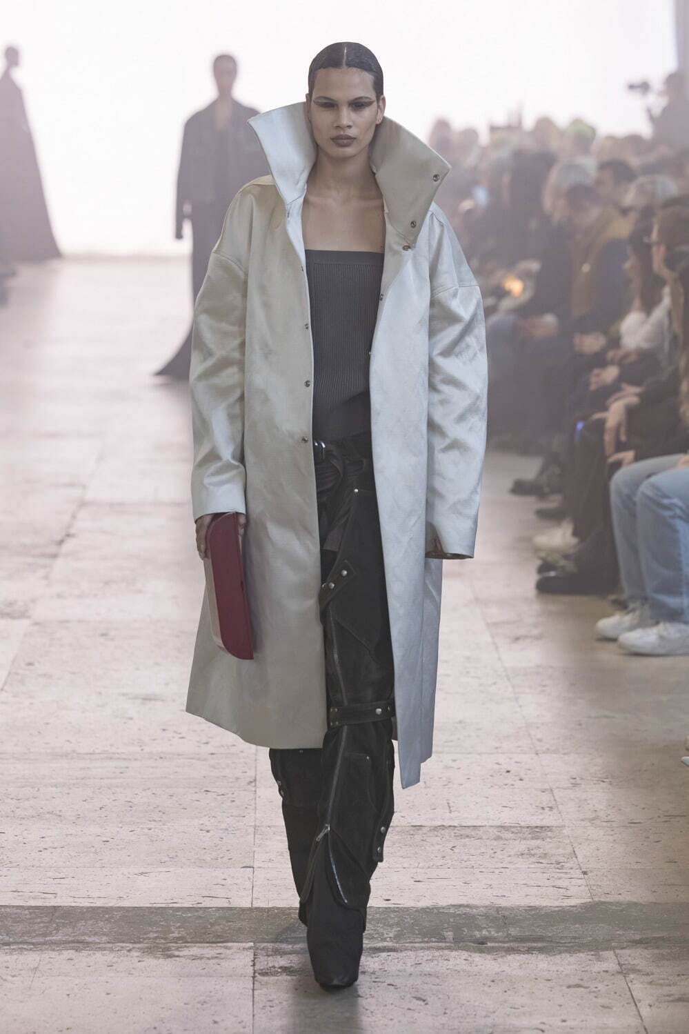 リック・オウエンス(Rick Owens) 2025-26年秋冬ウィメンズコレクション  - 写真40