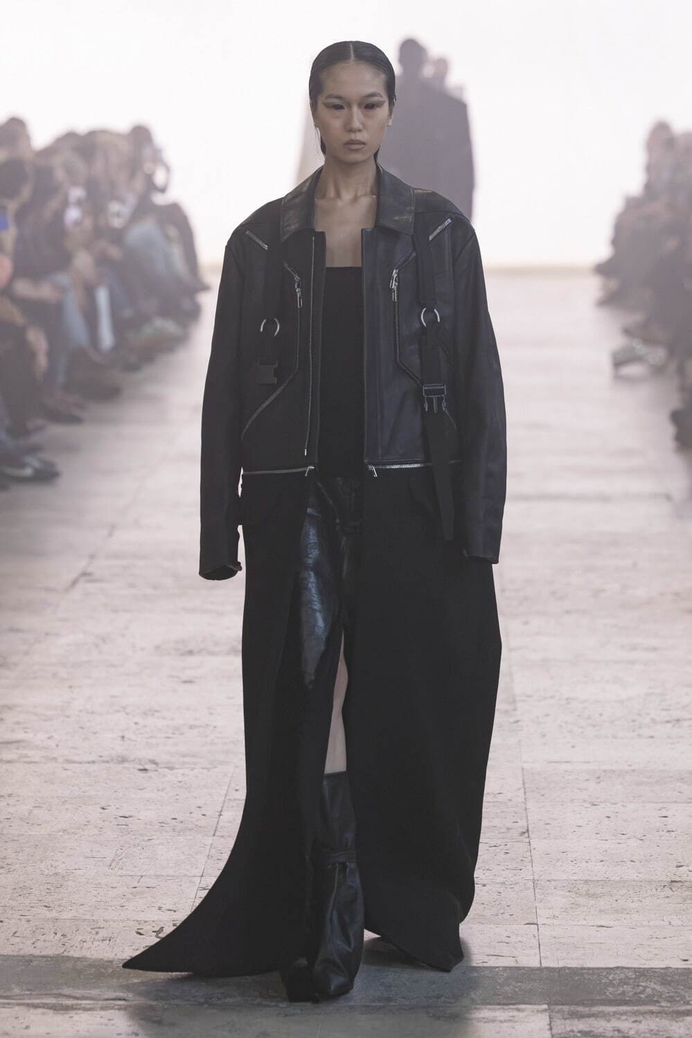 リック・オウエンス(Rick Owens) 2025-26年秋冬ウィメンズコレクション  - 写真41