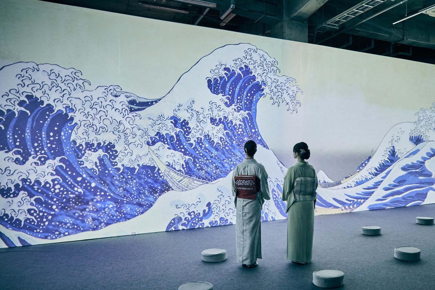 映像｜イマーシブ展覧会「動き出す浮世絵展」福岡で、葛飾北斎らの浮世絵が没入感溢れるデジタルアートに