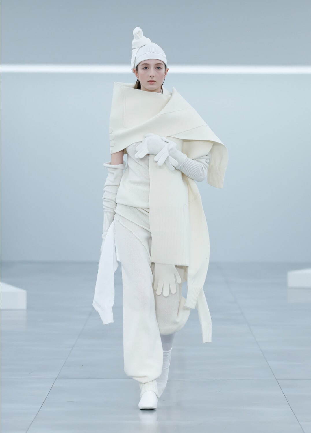 イッセイ ミヤケ(ISSEY MIYAKE) 2025-26年秋冬ウィメンズコレクション  - 写真33