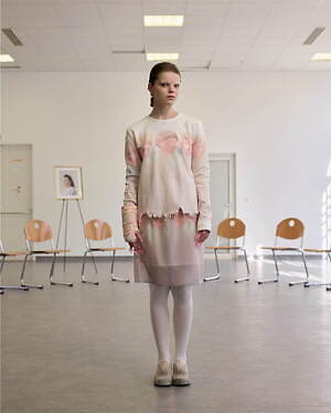 ジェニーファックス(JennyFax) 2025-26年秋冬ウィメンズコレクション  - 写真1