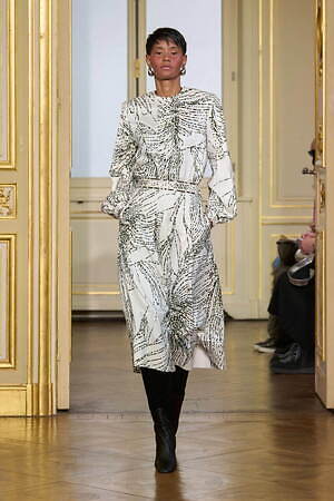 レオナール(LEONARD) 2025-26年秋冬ウィメンズコレクション  - 写真8