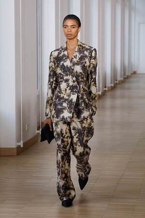 クリスチャン ワイナンツ(christian wijnants) 2025-26年秋冬ウィメンズコレクション  - 写真9