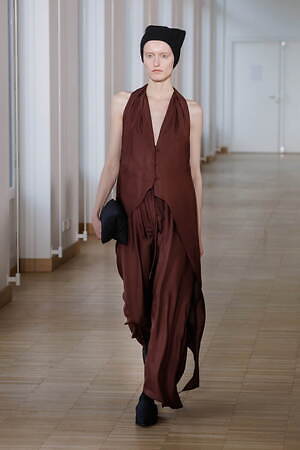 クリスチャン ワイナンツ(christian wijnants) 2025-26年秋冬ウィメンズコレクション  - 写真23