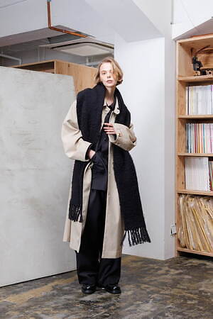 ヴォアーブ(VOAAOV) 2025-26年秋冬ウィメンズコレクション  - 写真4