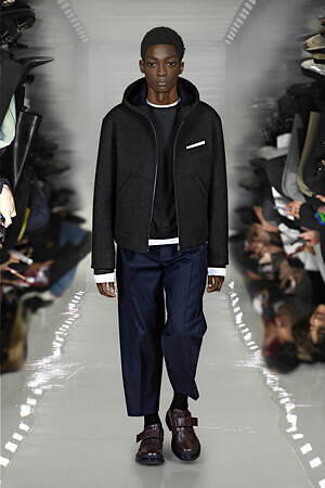 ニール バレット(Neil Barrett) 2025-26年秋冬ウィメンズコレクション  - 写真26