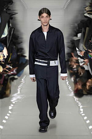 ニール バレット(Neil Barrett) 2025-26年秋冬ウィメンズコレクション  - 写真29