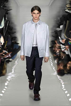 ニール バレット(Neil Barrett) 2025-26年秋冬ウィメンズコレクション  - 写真31