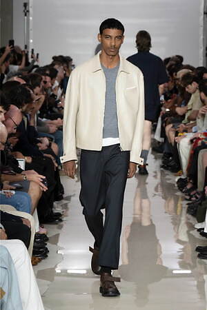 ニール バレット(Neil Barrett) 2025年春夏メンズコレクション  - 写真16